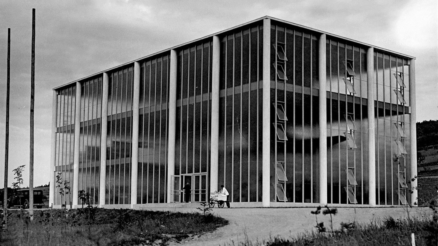 Tomas Bata Memorial — In Memory of the Czech Henry Ford