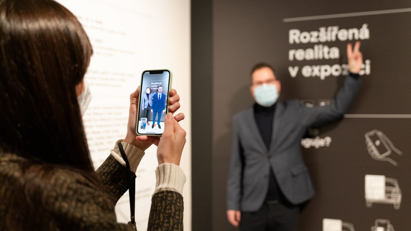 Sense versus Sensibility² — Re-immersing into the World of Czech Design